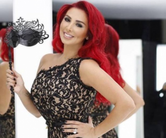فيديو- جويل مردينيان تتعرض لموقف محرج في برنامجها بسبب هذه المشتركة فيديو- جويل مردينيان تتعرض لموقف محرج في برنامجها بسبب هذه المشتركة