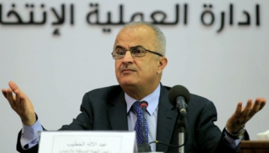 الملك يقبل استقالة عبد الإله الخطيب الملك يقبل استقالة عبد الإله الخطيب