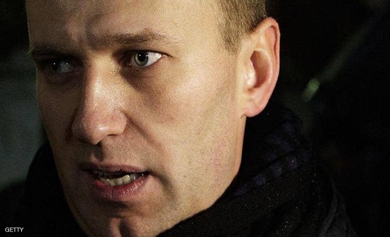 تحول مفاجئ.. روسيا تطلب التحقيق مع المعارض "المسموم"