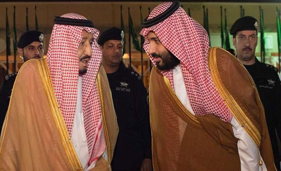 العاهل السعودي وولي العهد يصلان إلى منطقة الجوف الحدودية مع الأردن العاهل السعودي وولي العهد يصلان إلى منطقة الجوف الحدودية مع الأردن