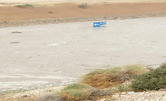العثور على جثة شاب جرفته السيول في المفرق العثور على جثة شاب جرفته السيول في المفرق