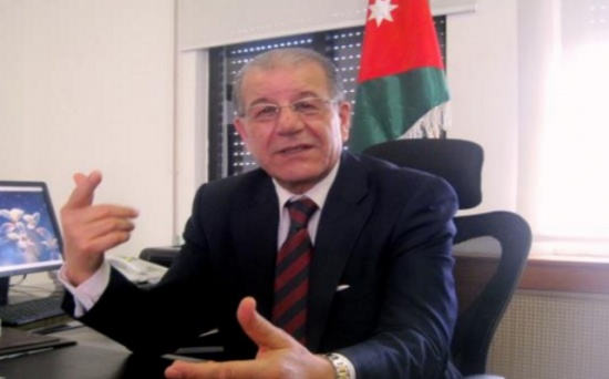 الشرع: الاردن يعاني من ضغوط اقتصادية كبيرة بسبب استضافة اللاجئين الشرع: الاردن يعاني من ضغوط اقتصادية كبيرة بسبب استضافة اللاجئين