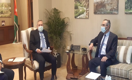 وزير البيئة يبحث مع سفير قبرص أوجه التعاون بين البلدين وزير البيئة يبحث مع سفير قبرص أوجه التعاون بين البلدين