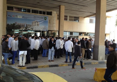 ممرضو "الصحة" ومستشفى الجامعة يبدأون إضرابا مفتوحا عن العمل الاثنين