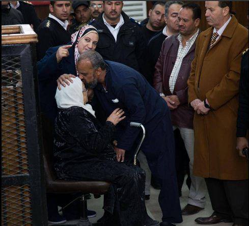 البلتاجي يلتقي والدته لأول مرة منذ 3 سنوات