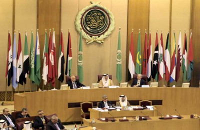 الوزاري العربي يطالب إيران بالكف عن تدخلها في الشؤون الداخلية للدول العربية الوزاري العربي يطالب إيران بالكف عن تدخلها في الشؤون الداخلية للدول العربية