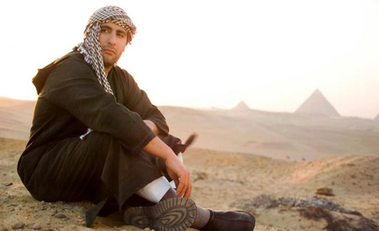 بالصور: الممثل المصري أحمد السقا يرتدي النقاب بالصور: الممثل المصري أحمد السقا يرتدي النقاب