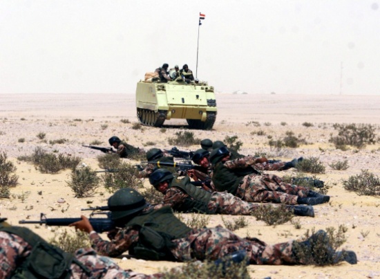 إعلان حالة الاستنفار القصوى بسيناء ونشر طائرات إعلان حالة الاستنفار القصوى بسيناء ونشر طائرات