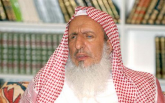 المفتي يوجه رسالة لأهالي حلب.. ويوضح حكم انتحار النساء خوفاً من الاغتصاب