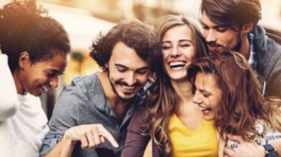 صدق أو لا تصدق ... أشخاص ماتوا من الضحك (صور) صدق أو لا تصدق ... أشخاص ماتوا من الضحك (صور)
