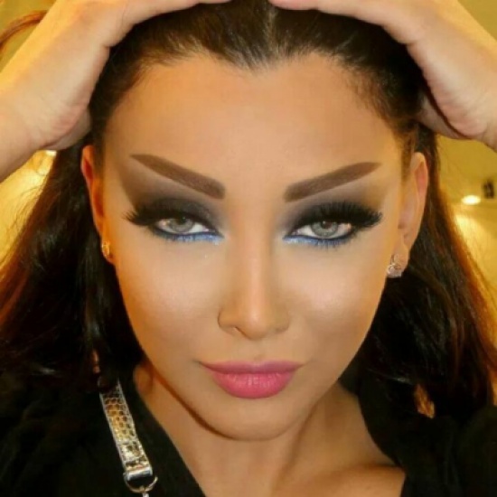 كليب رولا يموت الفاضح يشعل حربا بينها وبين شقيقتها هيفاء وهبي