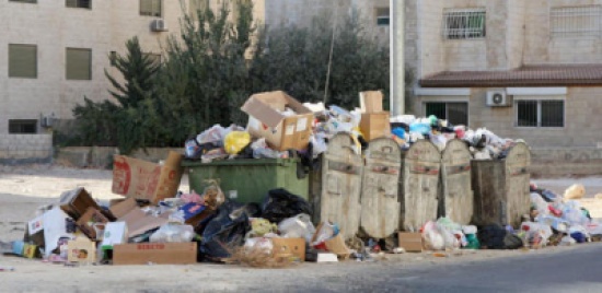 6360 طن نفايات عمان بـ" الوقفة " وأول أيام العيد 6360 طن نفايات عمان بـ" الوقفة " وأول أيام العيد