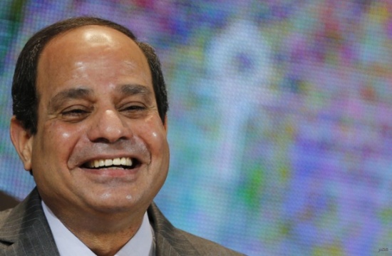 السيسي للشعب: الخير كله "بُكرة" وعسكرية مصر فوق تصوركم السيسي للشعب: الخير كله "بُكرة" وعسكرية مصر فوق تصوركم
