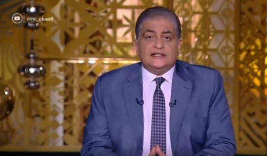 بالفيديو .. إعلامي مصري: السيسي رفع شعار النبي شعيب ! بالفيديو .. إعلامي مصري: السيسي رفع شعار النبي شعيب !