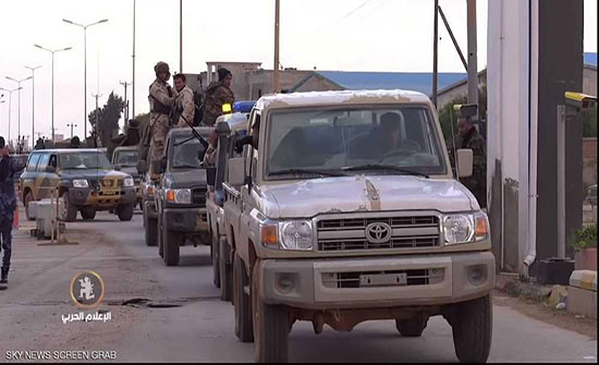 الجيش الليبي يسط سيطرته على "مرزق".. ويطارد الإرهابيين