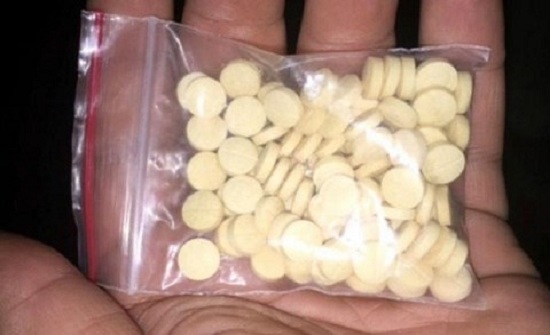 الأعيان  يوافق على شمول جرائم المخدرات بالعفو