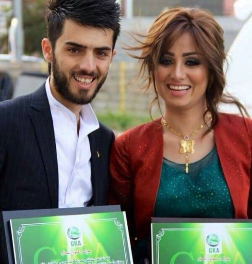 بالصور.. برواس تحتفل مع زوجها بتنصيبها سفيرة للبيئة في كردستان