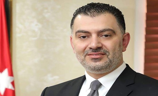 وزير العمل : تشغيل الأردنيين أولوية وبفرص عمل كريمة