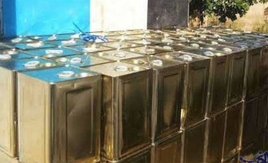 توزيع الدفعة الاولى من زيت زيتون للمستفيدين من مؤسسات الدولة