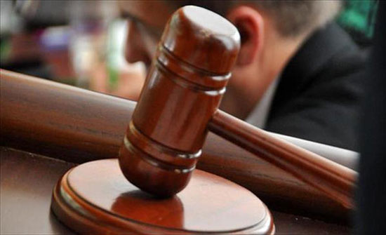 النيابة المصرية تحقق بواقعة "خطوبة طفلين" أثارت انتقادات واسعة النيابة المصرية تحقق بواقعة "خطوبة طفلين" أثارت انتقادات واسعة