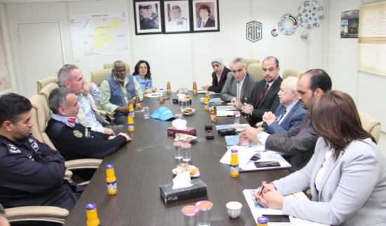 "أبوغزاله" يبحث مع إدارة الزعتري تحديات التعليم في المخيم