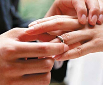 عمره 106 أعوام... ويبحث عن عروسة