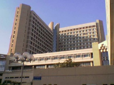 مؤتمر جراحة الحرب يبدأ في مستشفى الملك المؤسس