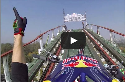 مغامر فرنسي يقطع مسار أخطر لعبة بدراجة هوائية