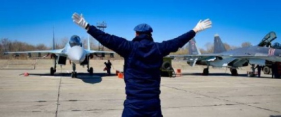 تعرّف على الطيار الأكثر حظاً في العالم.. نجا من 11 حادث تحطم!! تعرّف على الطيار الأكثر حظاً في العالم.. نجا من 11 حادث تحطم!!