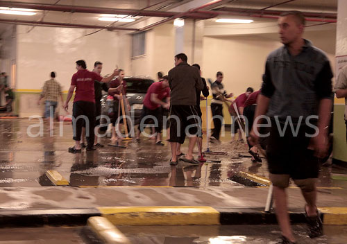 بالصور .. امطار غزيرة بعمان