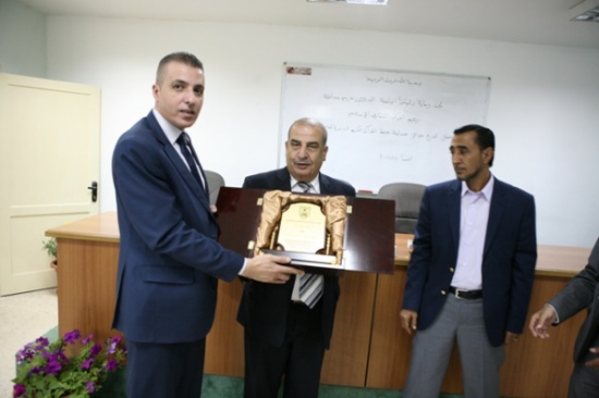 تكريم الفائزين في مسابقة  القرآن الكريم في "الأردنية"