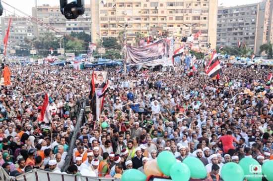 حشود ضخمة لمؤيدي مرسي بـ"مليونية العيد" (صور) حشود ضخمة لمؤيدي مرسي بـ"مليونية العيد" (صور)