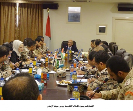 المشاركون بدورة الإعلام المتقدمة يزورون هيئة الإعلام