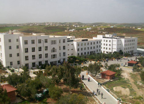 جامعة إربد الأهلية تستعد للاحتفال بتخريج الفوج العشرين من طلبة الجامعة الاثنين جامعة إربد الأهلية تستعد للاحتفال بتخريج الفوج العشرين من طلبة الجامعة الاثنين