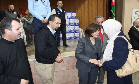 اطلاق حملة "محبة وسلام " بالزرقاء