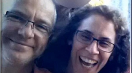 مراهق يقتل والديه لأنهما منعاه من مشاهدة الأفلام العنيفة