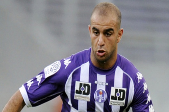 برشلونة يدعو عبد النور الى "كامب نو" برشلونة يدعو عبد النور الى "كامب نو"