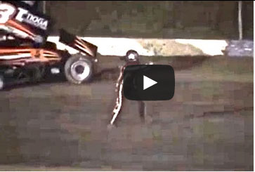 بالفيديو.. يقتل زميله في حلبة السباق دهساً