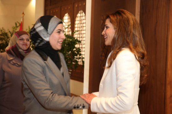الملكة رانيا العبدالله تلتقي الهيئة الادارية لجمعية سيدات معان الخيرية الملكة رانيا العبدالله تلتقي الهيئة الادارية لجمعية سيدات معان الخيرية