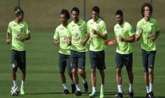 البرازيل تركزعلى الاستحواذ والكرات الهوائية لمواجهة باراجواي البرازيل تركزعلى الاستحواذ والكرات الهوائية لمواجهة باراجواي