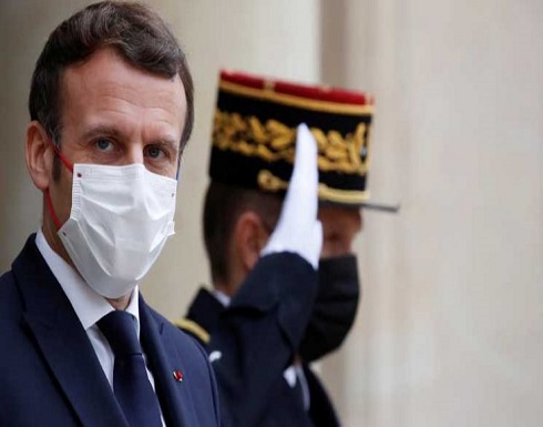 لبنانيون يناشدون ماكرون بعد إصابته بكورونا: لو بتحبّ لبنان ما تأجّل زيارتك