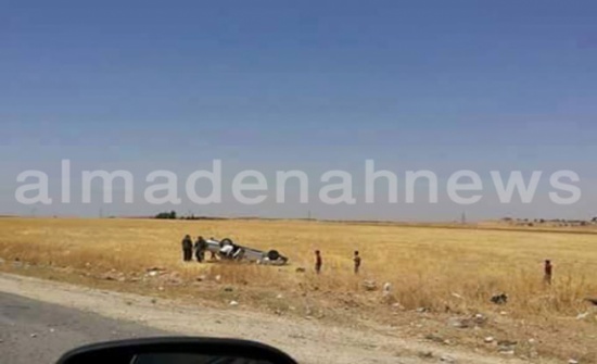 صورة: إصابة شخص إثر حادث تدهور مركبة على طريق النعيمه - الرمثا