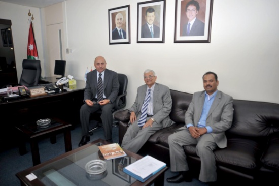 وفد يمني يزور «جامعة العلوم والتكنولوجيا»