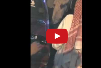 استعرض بسيارته أمام صالة الأفراح فانقلبت به