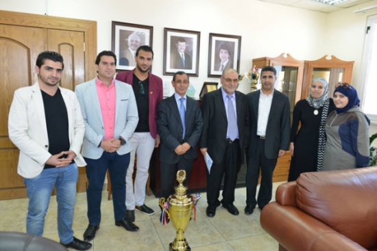 الطفيلة التقنية تحصد كأس المناظرات الوطنية الطفيلة التقنية تحصد كأس المناظرات الوطنية