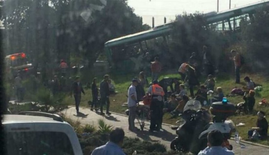 إصابة 50 إسرائيلياً في تل أبيب