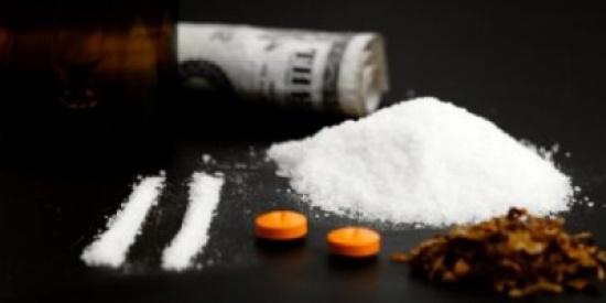 محاضرة عن مخاطر المخدرات في مدرسة الصريح الثانوية للبنات