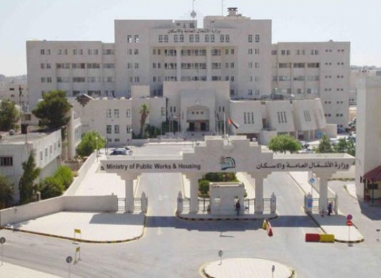 كيف ردت ’الاشغال‘ على شبهات الفساد المتعلقة بعطاء ’مدينة السلط الصناعية‘؟ كيف ردت ’الاشغال‘ على شبهات الفساد المتعلقة بعطاء ’مدينة السلط الصناعية‘؟