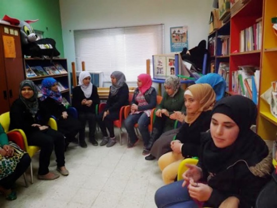 ورشة عمل عن اشغال المواقع القيادية لعضوات المجالس البلدية بإربد