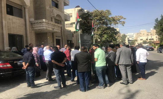 اعتصام لموظفي وزارة تطوير القطاع العام اعتصام لموظفي وزارة تطوير القطاع العام